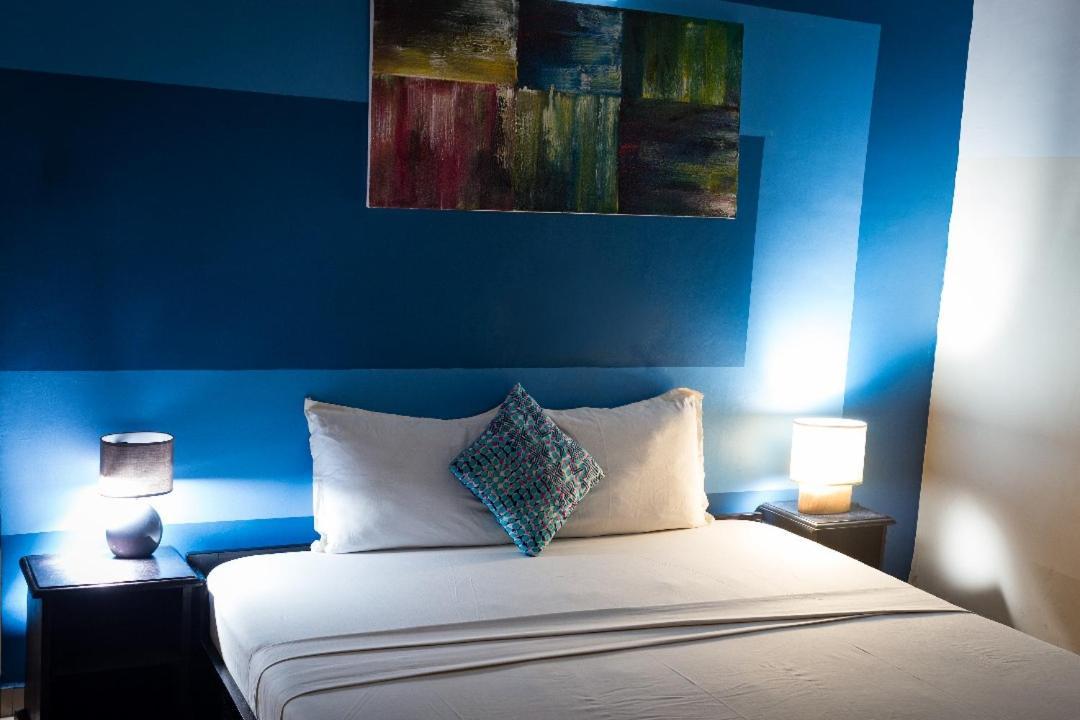 Hotel Seaside Ломе Екстер'єр фото
